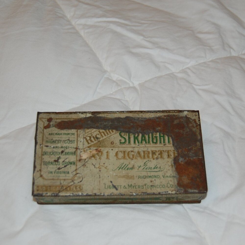 Antique Richmond Straight Cut Tin Cigarette Hinged Box